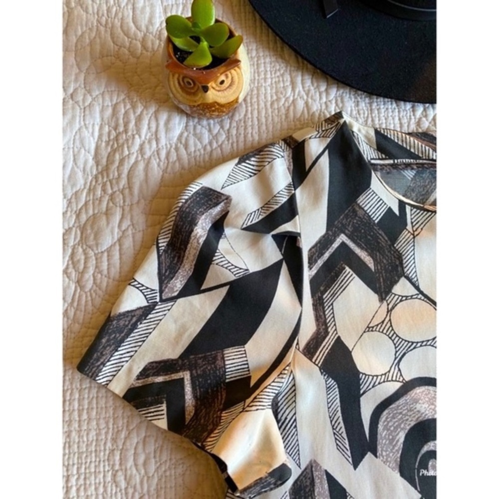 ELIOT Black Cream Vintage Short Sleeve Abstract Geometric Mini Dress Size 2 - Picture 5 of 10